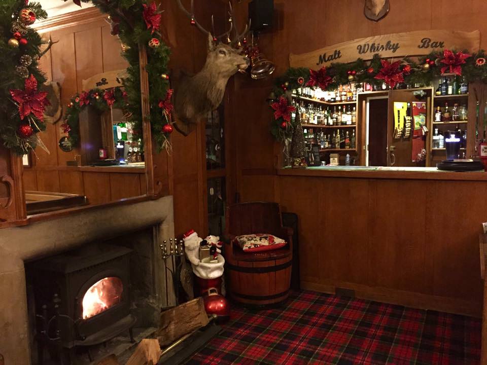 braemar lodge bunkhouse christmas