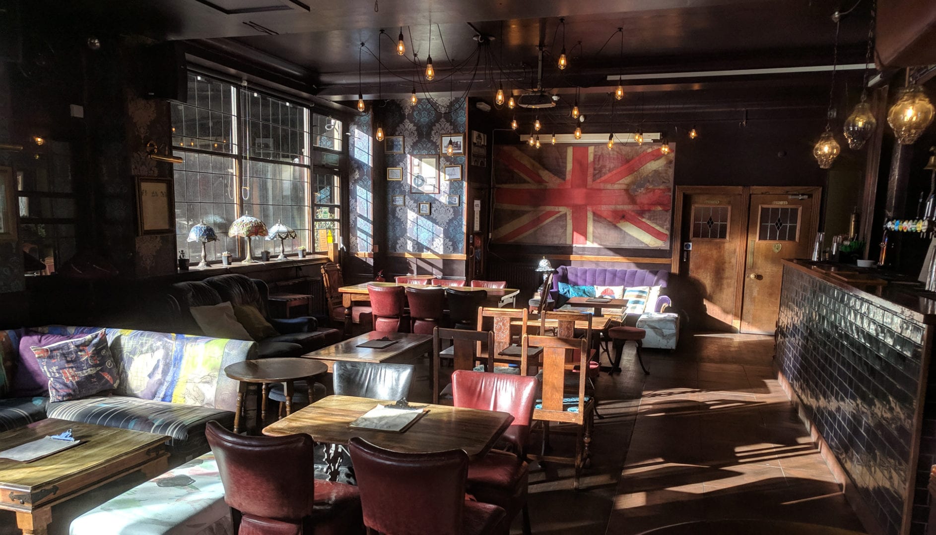 bar at the walrus hostel london