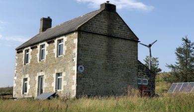 chartners farm off grid eco hostel