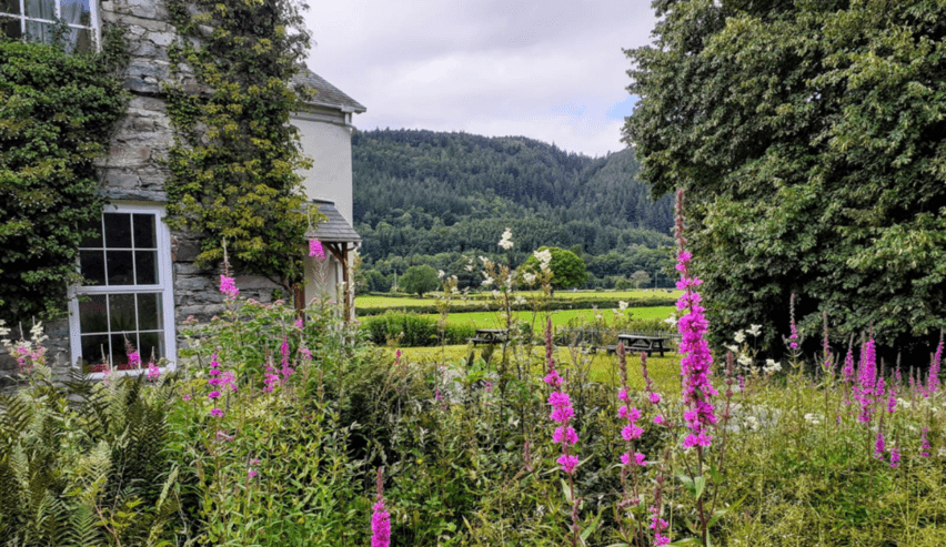 Exterior. FSC Rhyd-y-creuau