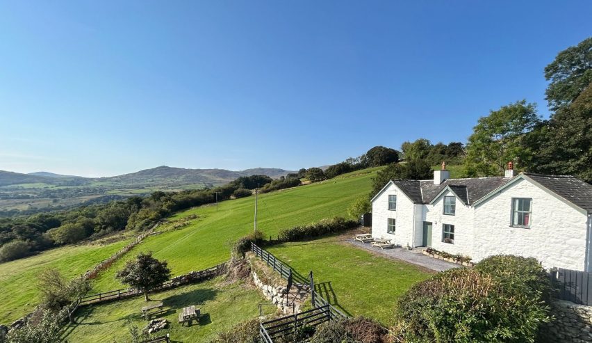 White stone bunkhouse with fantastic views