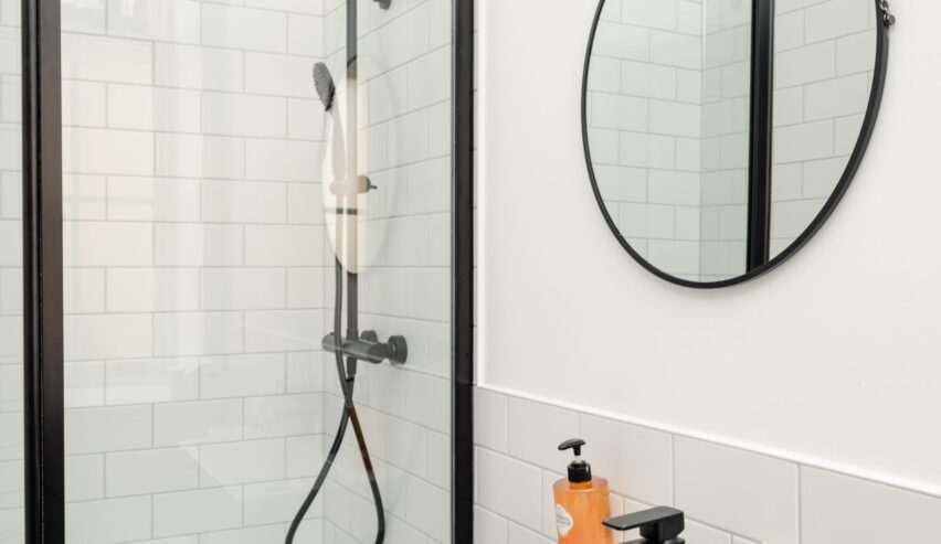 New shower room at Railway Rooms, Kingussie