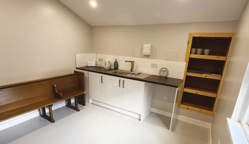 self catering kitchen at Hopetoun Bothy