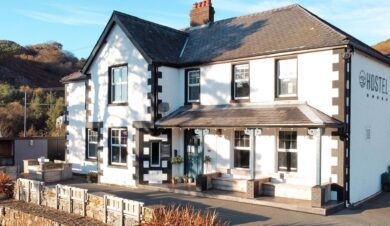 externals view of the rocks at plas curig