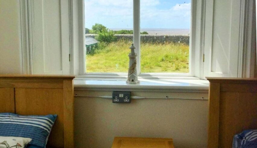 privat bedroom on flat holm accommodation