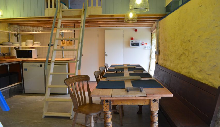 table at refuge bunkhouse Gernos Fawr
