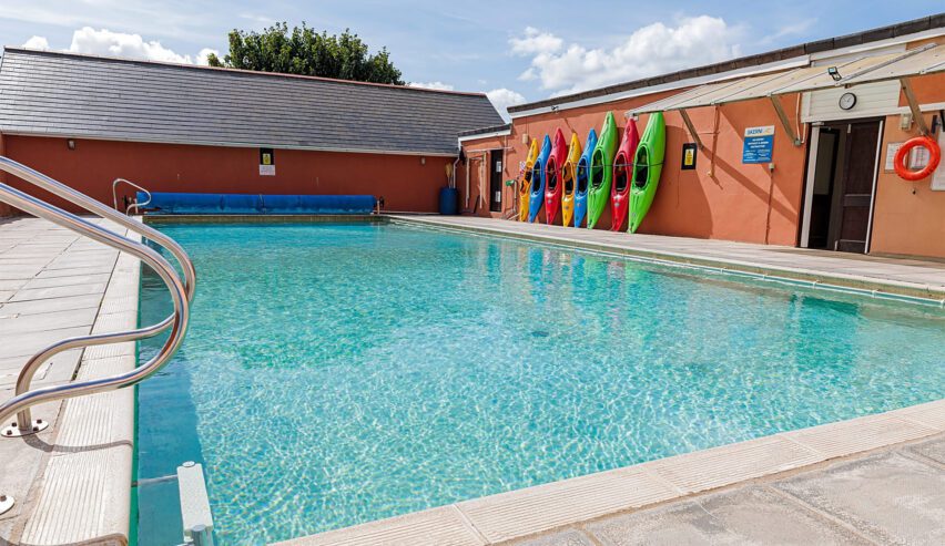 swimming pool at Skern Adventure Appledore