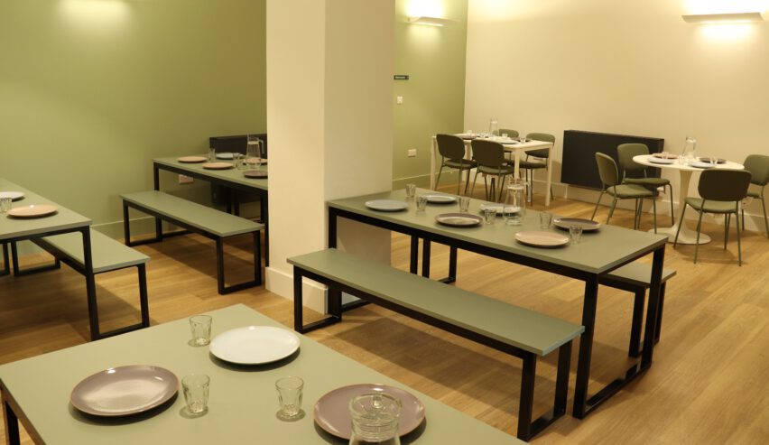 Gateway Lodge Ashbourne dining room
