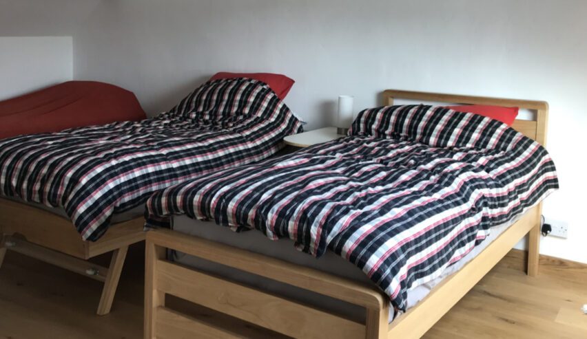 triple room at Llwyn Lodgings on Glyndwrs Way
