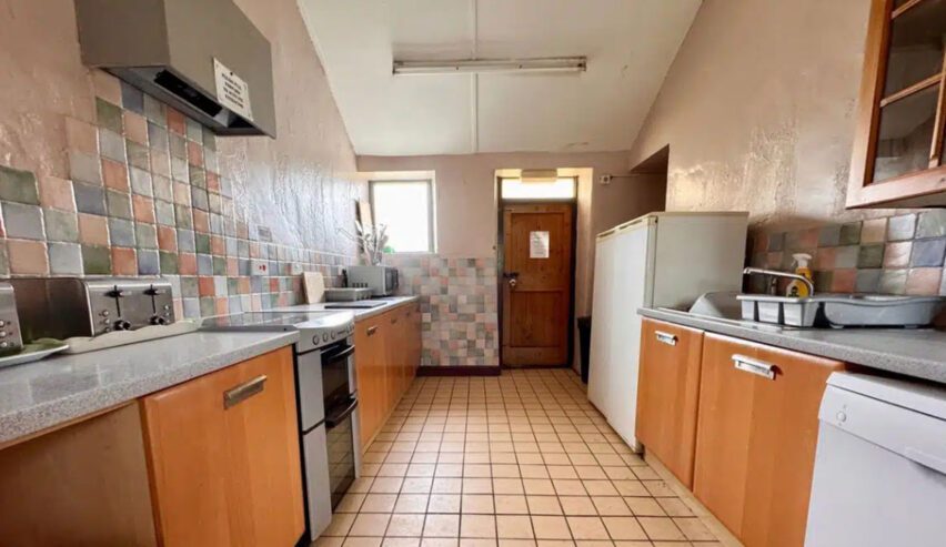 self catering kitchen at bunkhouse at Street Head Caravan Park