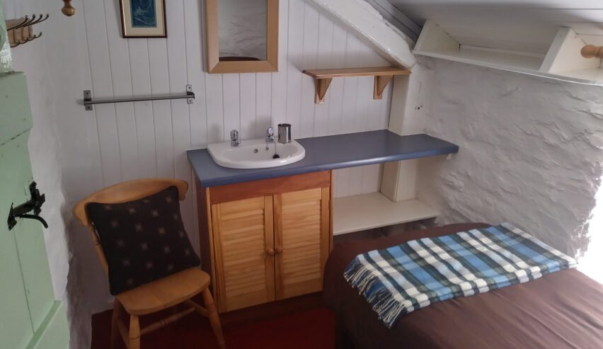 bedroom on Skokholm Island accommodation