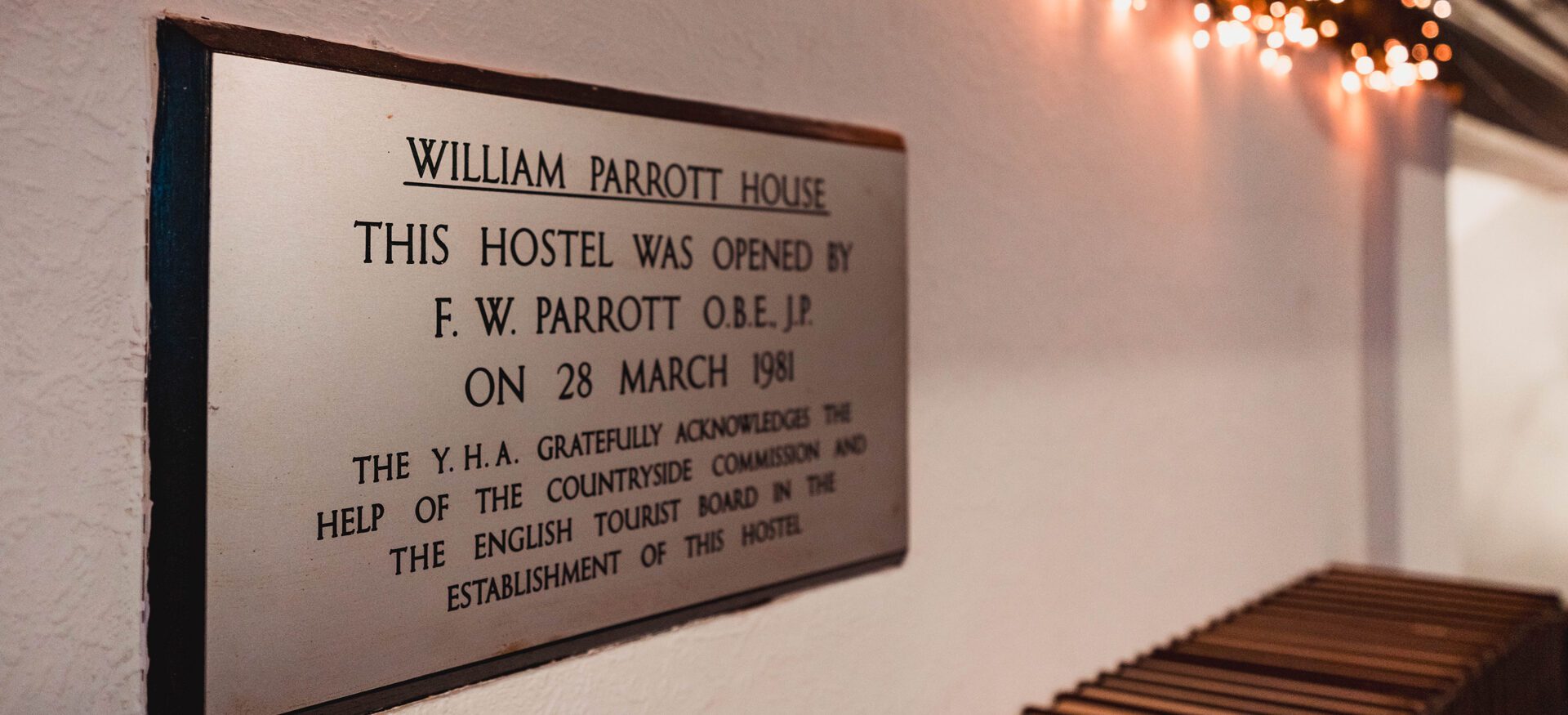 dedication plaque for YHA kirkby stephen