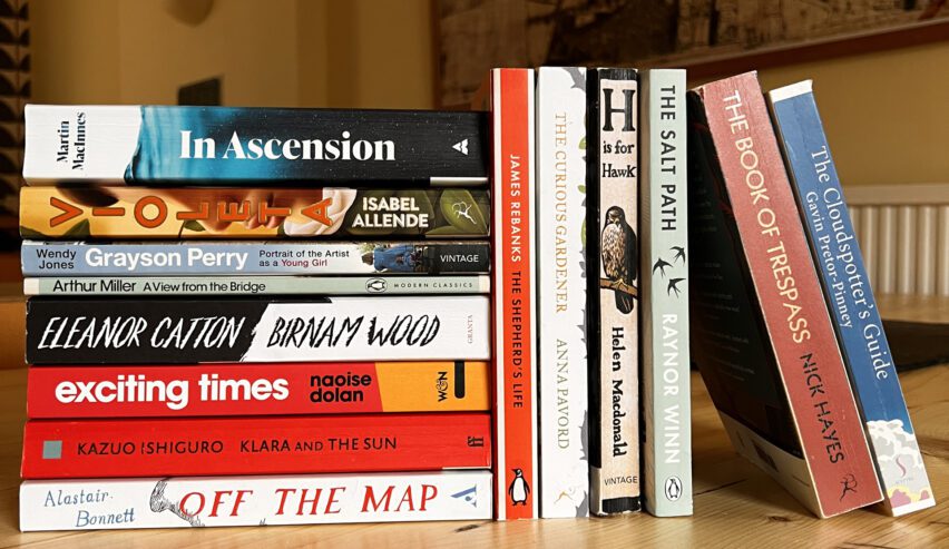 books at Kettlewell Hostel
